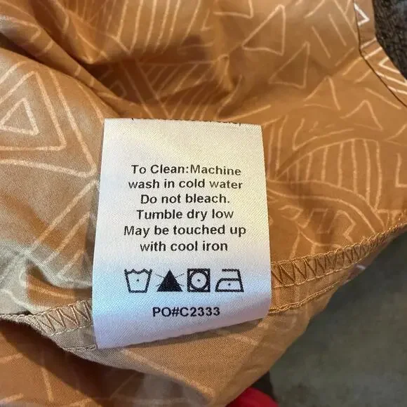 Outback Trading Company XL Womens Aztec Western Snap Shirt in Tan/Brown Color - Picture 6 of 7